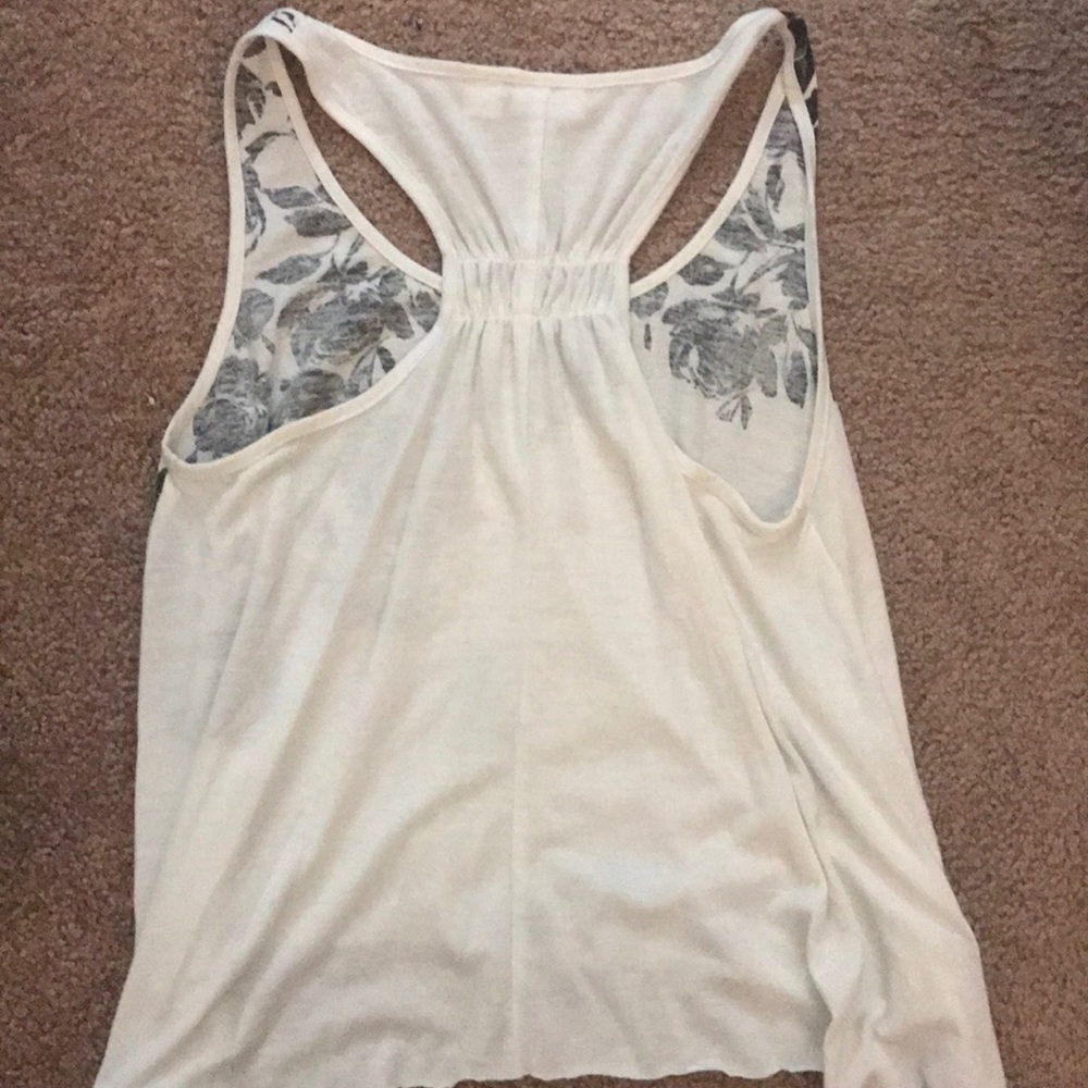 Floral Tank - Picture 3 of 3